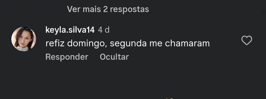 Comentário real de cliente no Instagram — refez o currículo no domingo e foi chamada pra entrevista na segunda